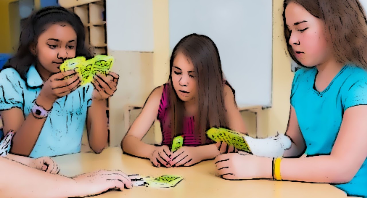 Como engajar seus alunos na escola usando RPG em Cartas?