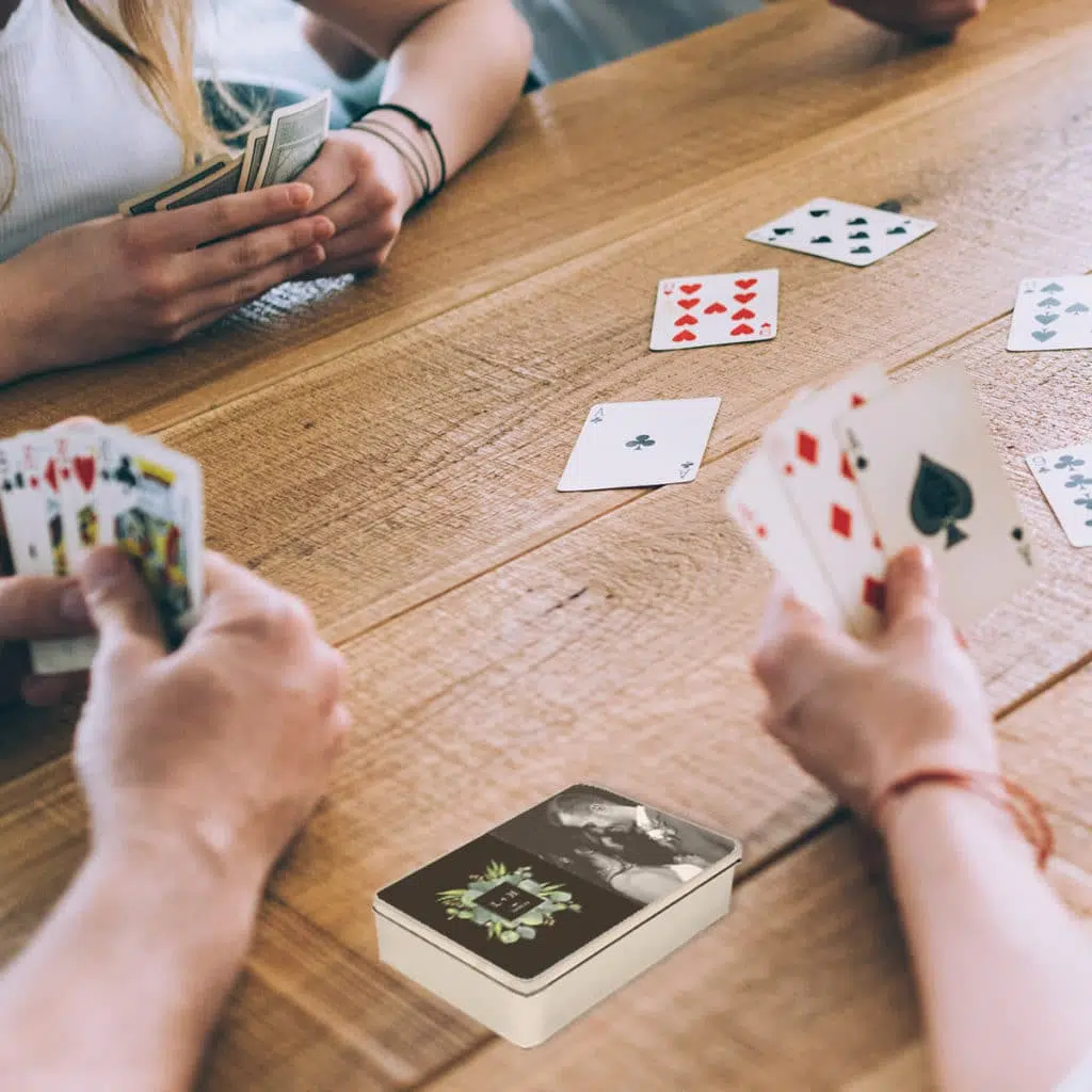 Os melhores Card Games para jogar e se divertir.